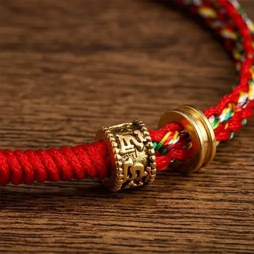 Vòng Tay Dây Tết Chỉ Ngũ Sắc Thủ Công – Điều Hòa Năng Lượng, Hút May Mắn & Bình An (Đỏ / Đen / Xanh Lá) Bồ đề sao nguyệt