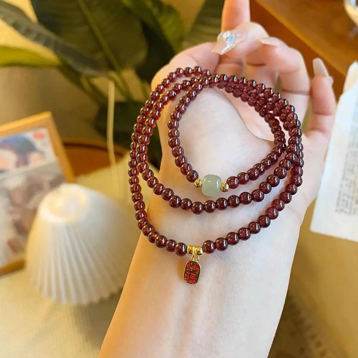 Vòng Tay Garnet Đỏ 4mm Vòng Quấn Cổ  – Đá Tự Nhiên – Tăng Năng Lượng, Thu Hút May Mắn & Ổn Định Cảm Xúc  Bồ đề sao nguyệt