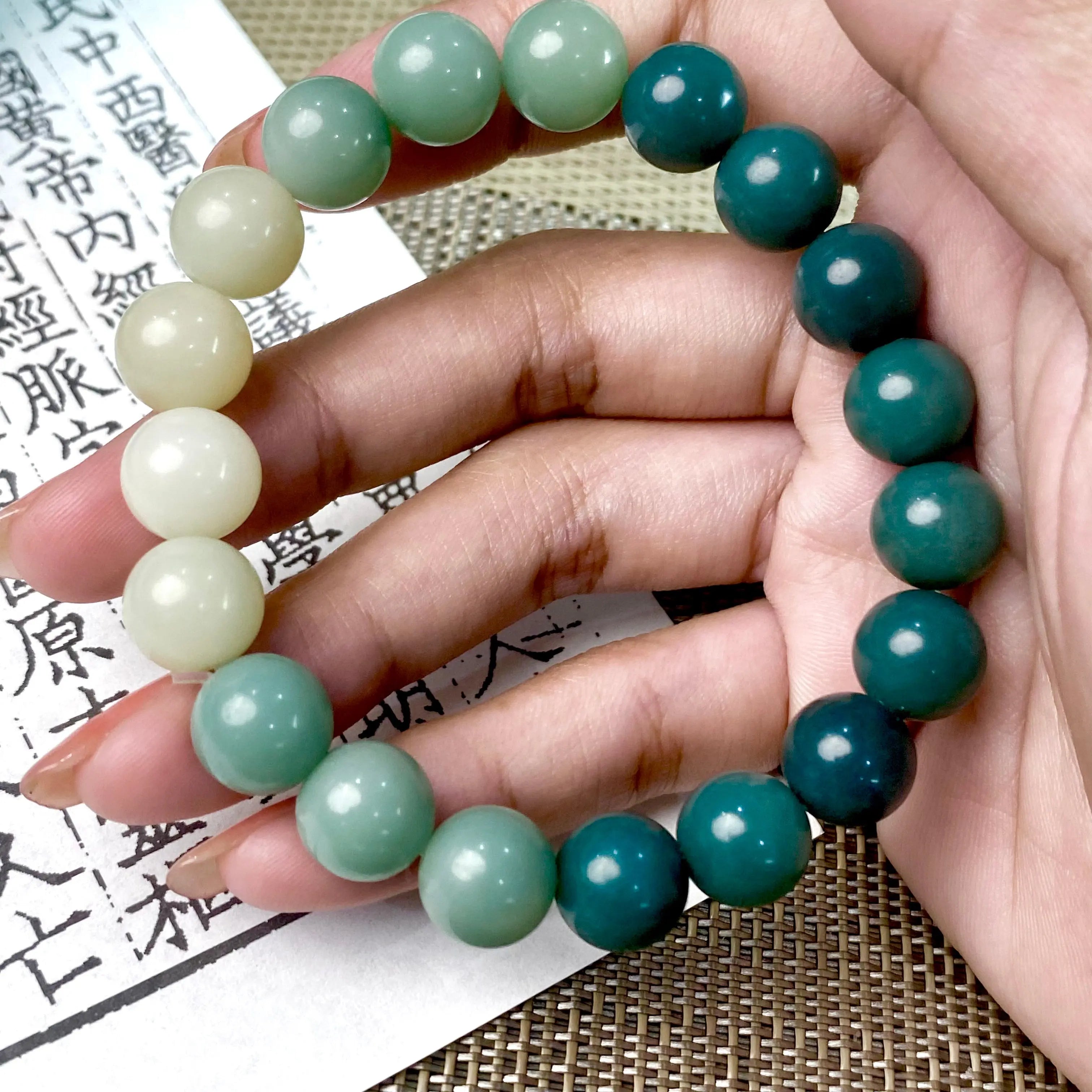 B46 - Thiên Thuỷ Bích -  Vòng Tay Hạt Bồ Đề Phong Hoá 10mm - Vòng tay hạt bồ đề tự nhiên hạt tròn  Bồ đề sao nguyệt