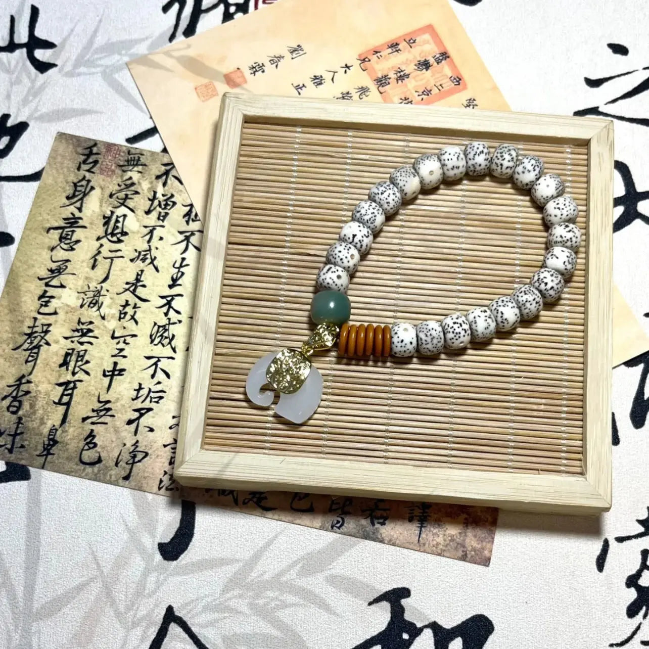 B22 Vòng Tay Tinh Nguyệt Bồ Đề 9.5mm Charm Voi Tây Tạng Hạt Bồ Đề Tự Nhiên May Mắn Bình An  Bồ đề sao nguyệt